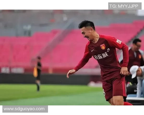 深圳足球队快攻革新之路探索与未来展望