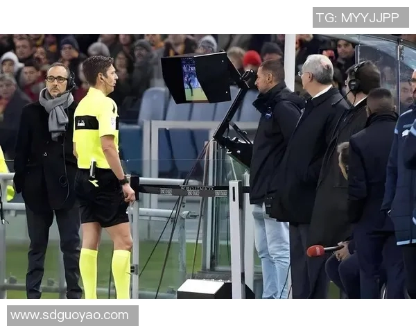 足球明星失去孩子的悲痛瞬间照片集锦与心路历程分享 足球明星失去孩子的悲痛瞬间照片集锦与心路历程分享